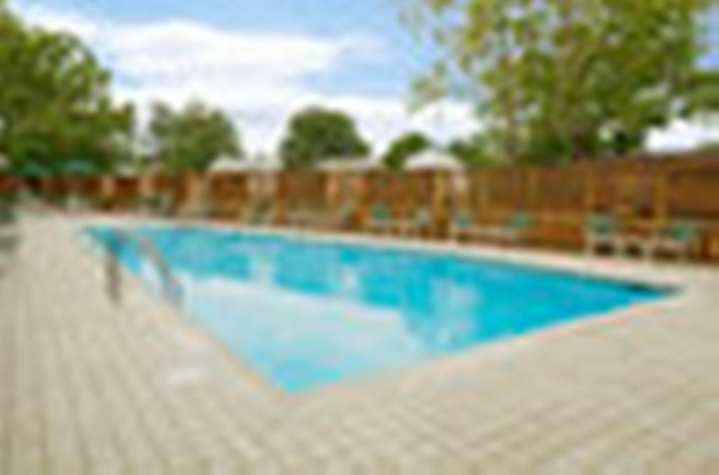 Отель Williamsburg Hospitality House Удобства фото