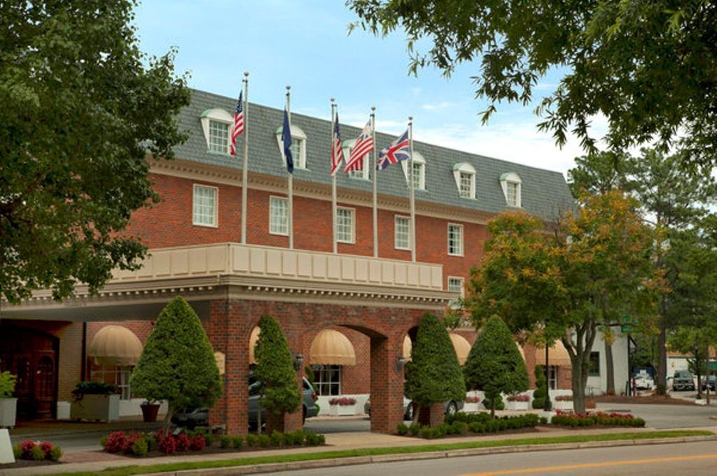 Отель Williamsburg Hospitality House Экстерьер фото
